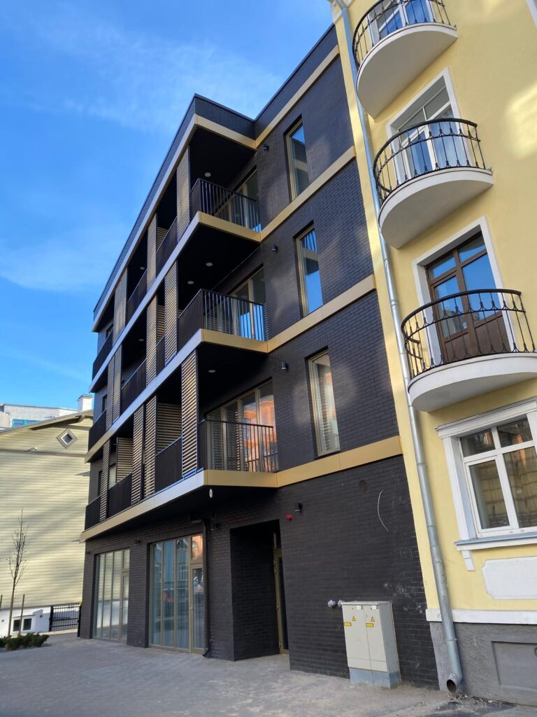 Korterelamu fassaaditööd