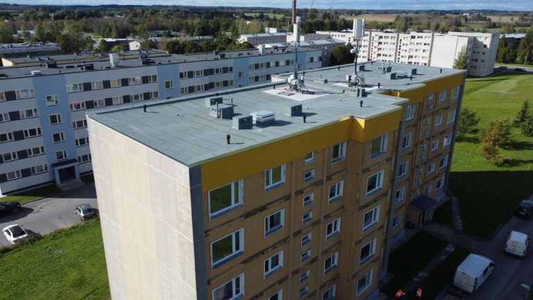 Katuse renoveerimine + parapeti soojustamine